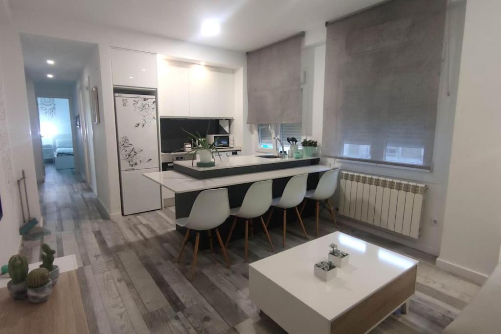 Apartamento Turquesa Zaragoza Bagian luar foto