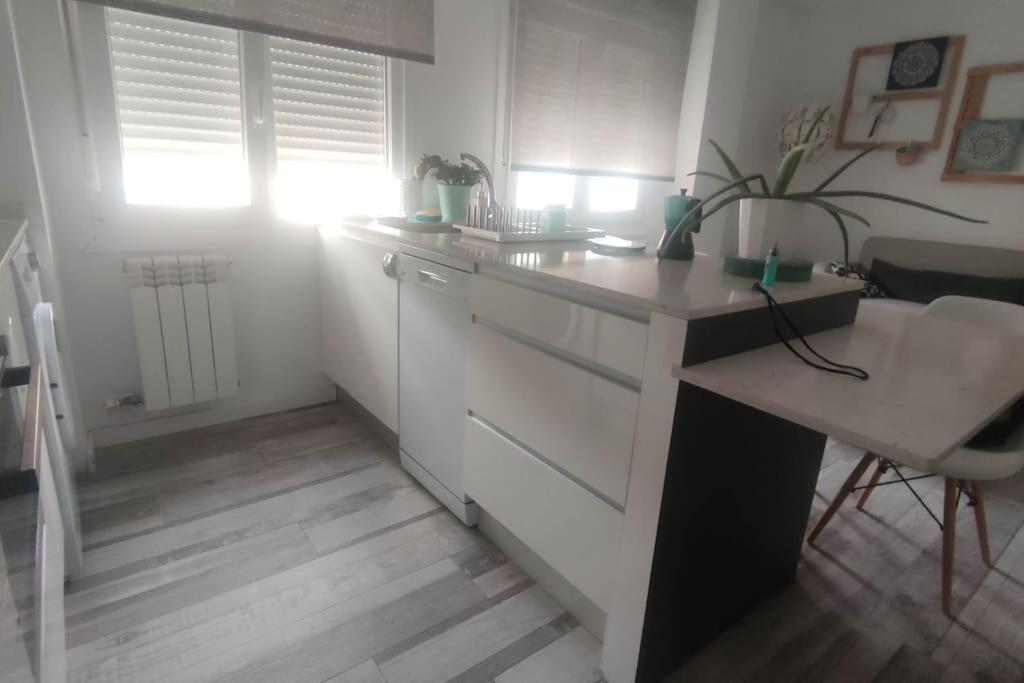 Apartamento Turquesa Zaragoza Bagian luar foto